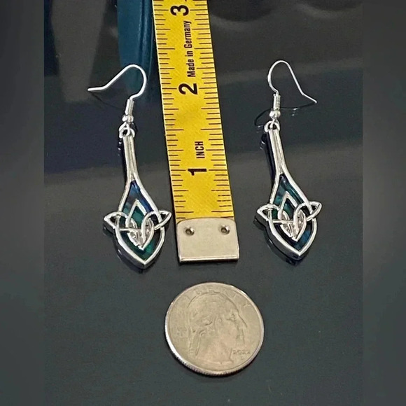 Beautiful Abalone Silver Tone Celtic Knot Drop Earrings B - Picture 2 of 2